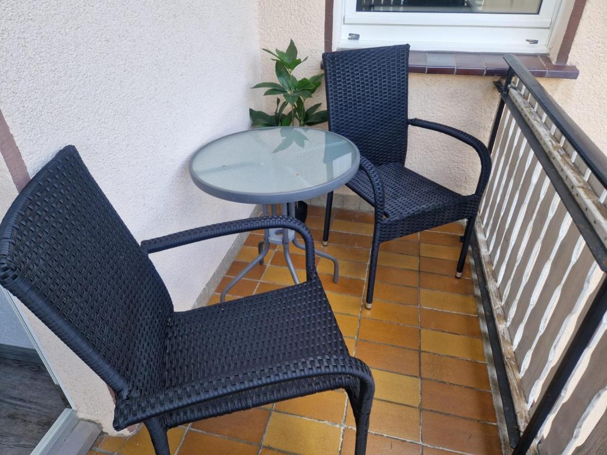 Ferienwohnung Am See Dillich - Eigener Garten - Ruhige Lage - Natur Vor Der Haustuer Borken  外观 照片