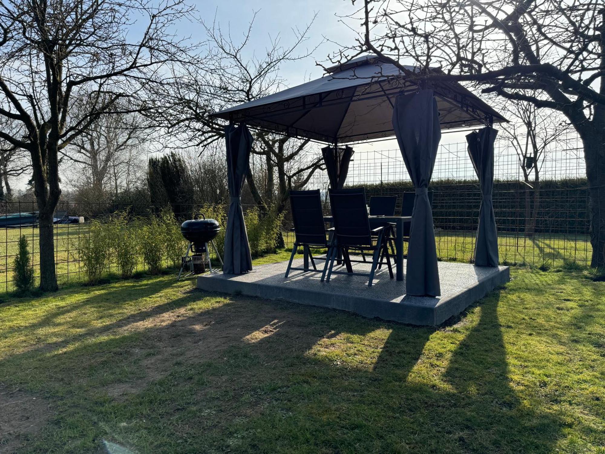Ferienwohnung Am See Dillich - Eigener Garten - Ruhige Lage - Natur Vor Der Haustuer Borken  外观 照片